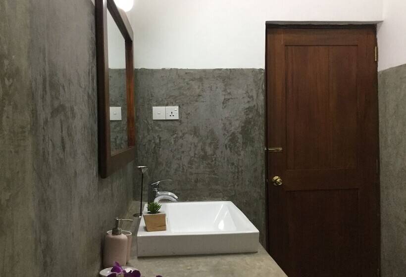 Habitación Deluxe, Hanthana House