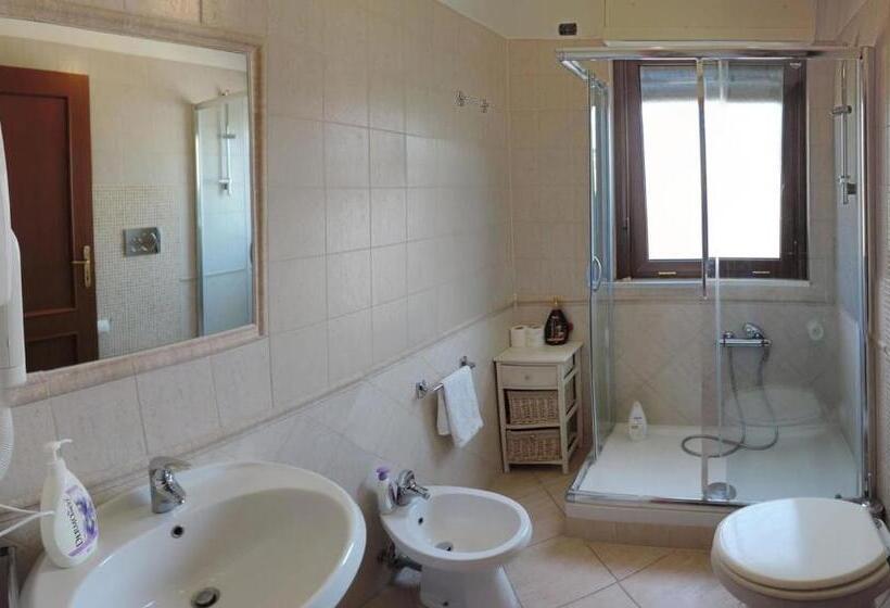 Номер Стандарт, La Fiera Guesthouse