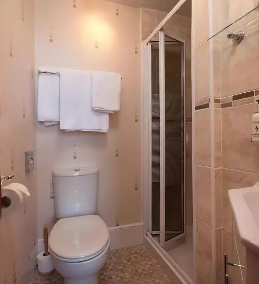 オーシャンビュースタンダードルーム, The Collingdale Guest House
