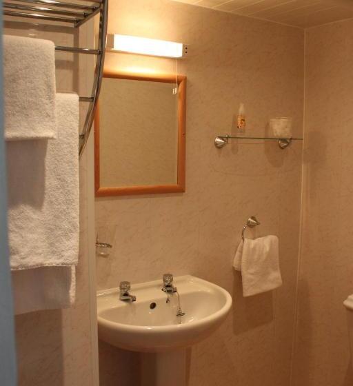 Семейный Номер, The Collingdale Guest House