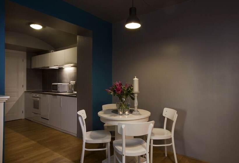 Escritório Executivo, Royal Prague City Apartments