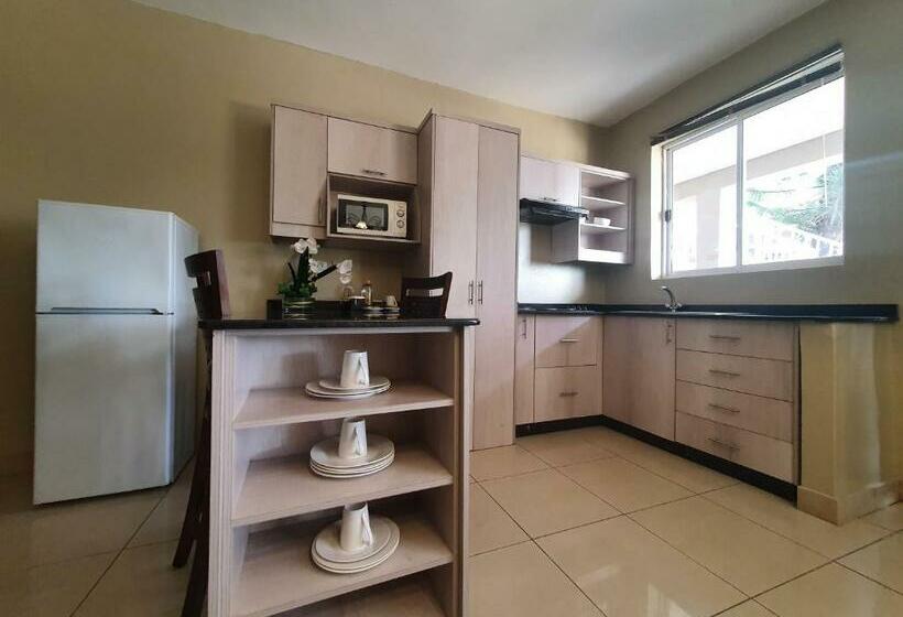 Lakosztály, Serendib Suites And Conference Center