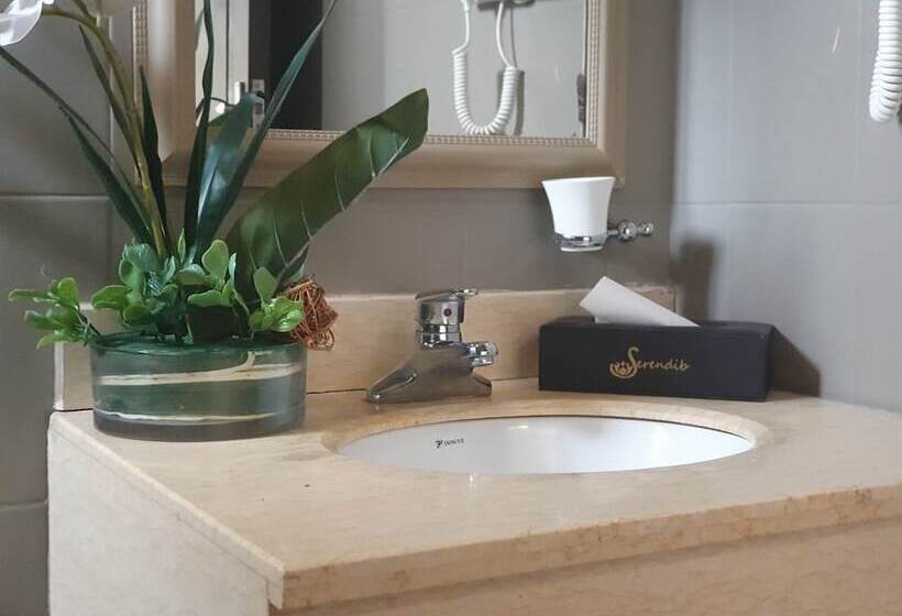 Lakosztály, Serendib Suites And Conference Center