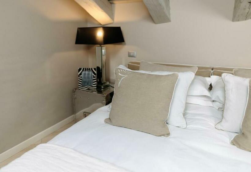 1 Schlafzimmer Apartment, Seven Historical Suites