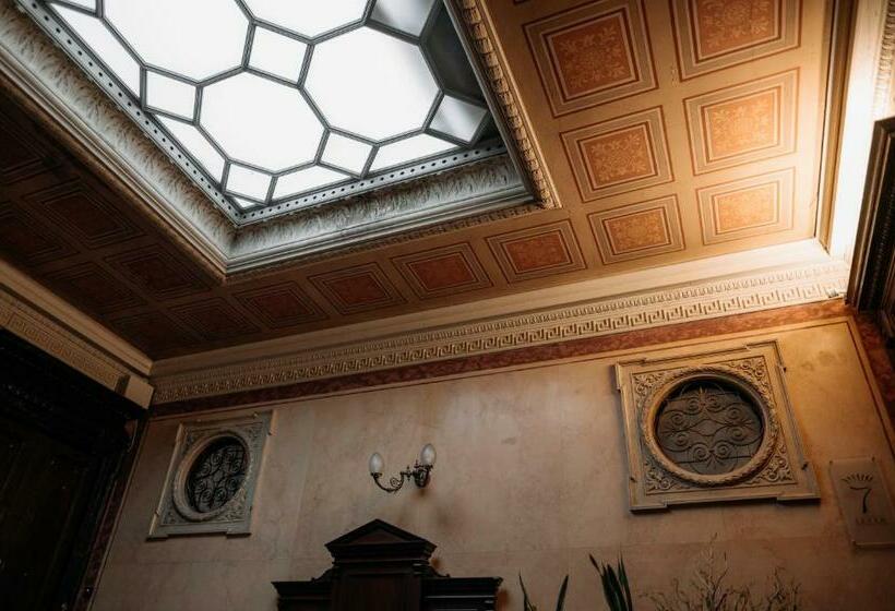 1 Schlafzimmer Apartment, Seven Historical Suites