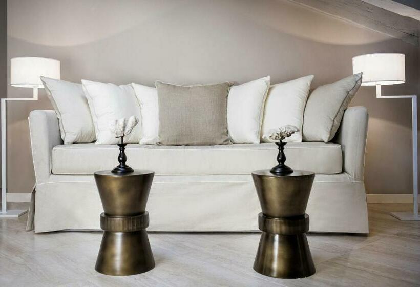 1 Schlafzimmer Apartment, Seven Historical Suites