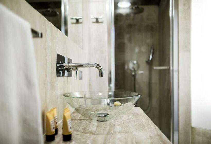 1 Schlafzimmer Apartment, Seven Historical Suites