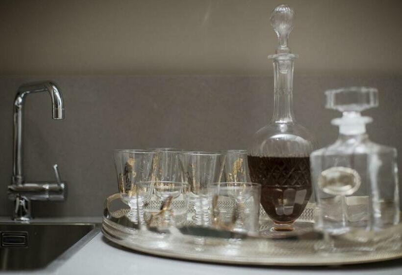 1 Schlafzimmer Apartment, Seven Historical Suites