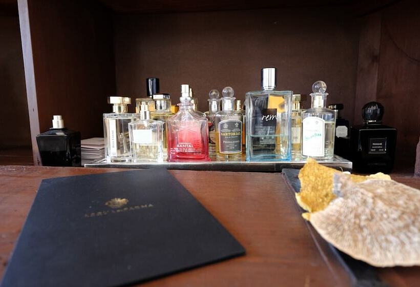 Executive Suite, Seven Historical Suites