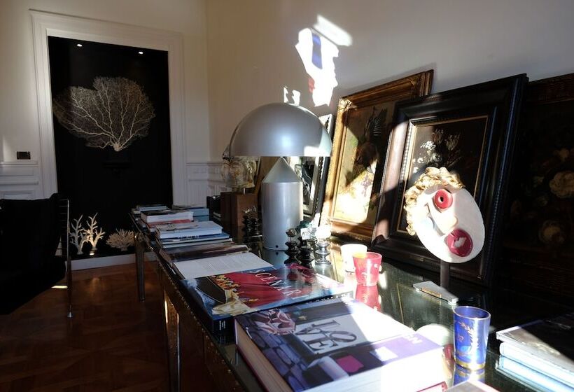 Executive Suite, Seven Historical Suites