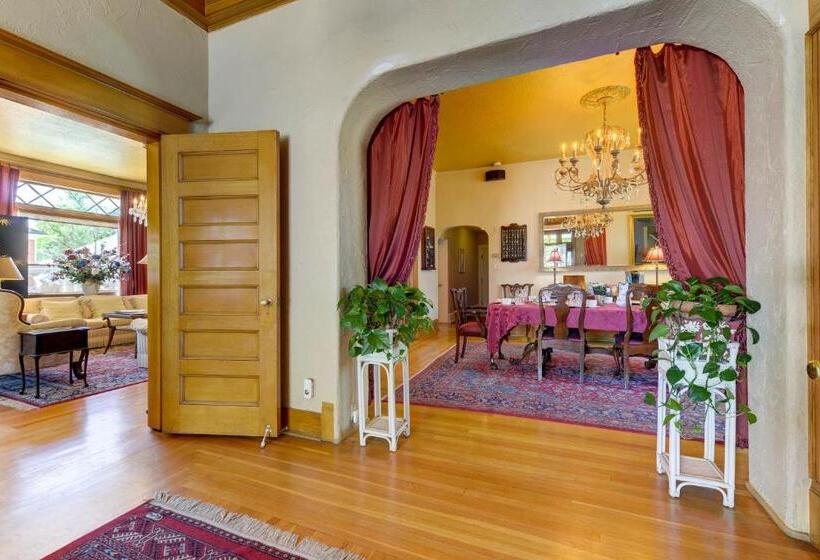 스위트, The St. Mary S Inn, Bed And Breakfast