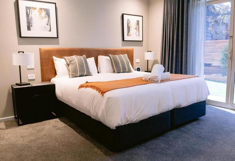 سوییت اجرایی, Wagga Rsl Club Motel