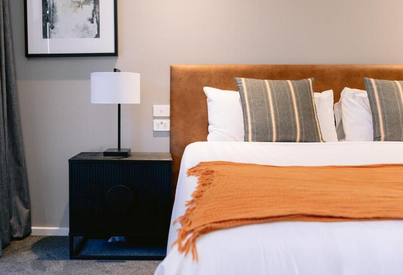 سوییت اجرایی, Wagga Rsl Club Motel