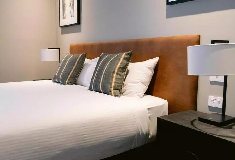デラックススイート, Wagga Rsl Club Motel
