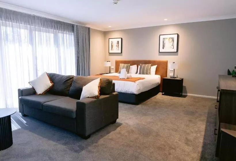デラックススイート, Wagga Rsl Club Motel