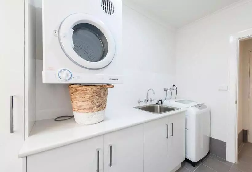 ２ベッドルームアパートメント, Wagga Rsl Club Motel