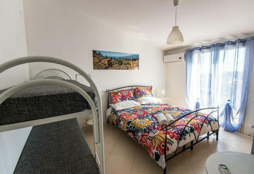 Четырехместный Номер Стандарт, New Naxos Village