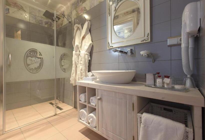 Номер Deluxe Кровать Кинг, Cella Boutique Hotel & Spa