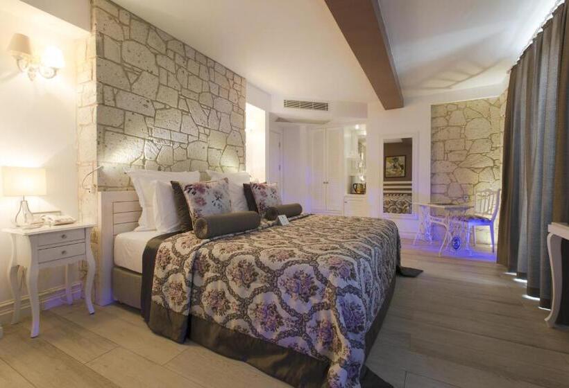 带大床的豪华间, Cella Boutique Hotel & Spa