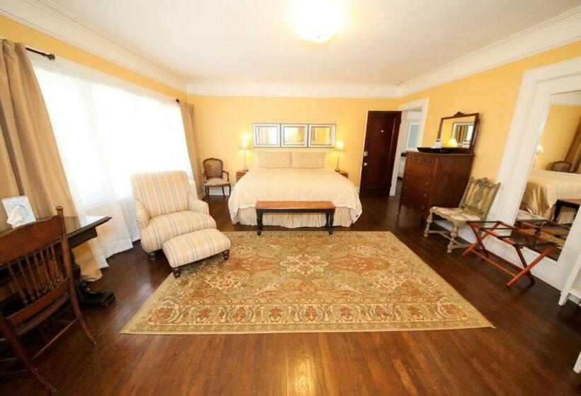 Стандартный Номер Кровать Кинг, Leonard At Logan House