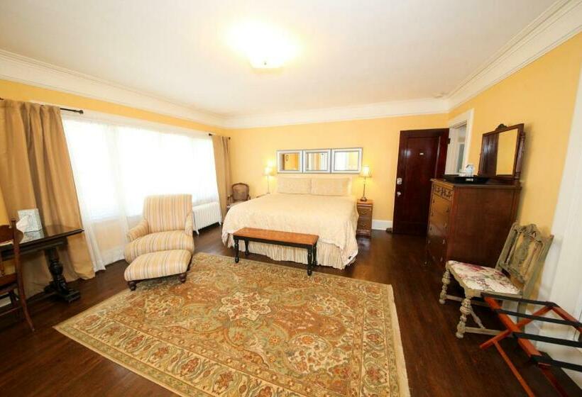 غرفة قياسية سرير كينج, Leonard At Logan House