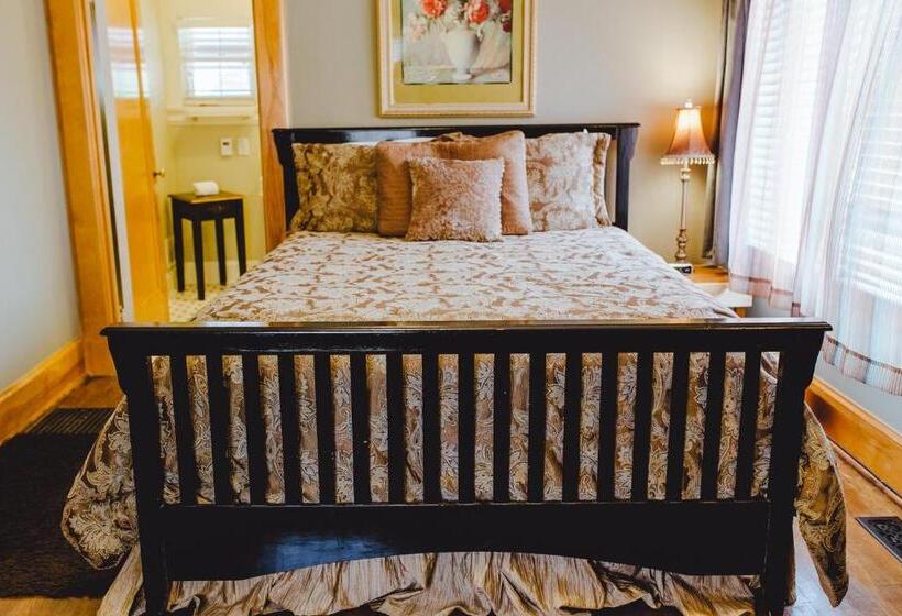 Номер Стандартный Кровать Куин, Leonard At Logan House