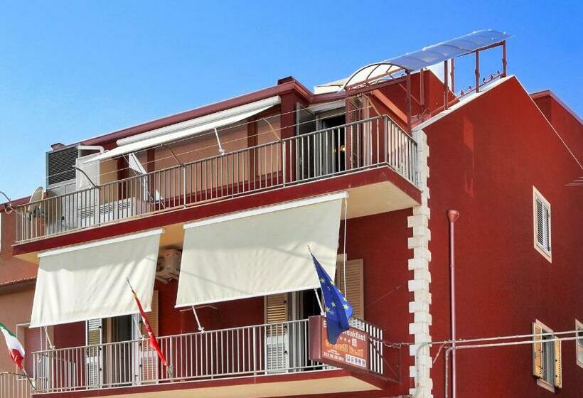 Четырехместный Номер Стандарт, Spiagge Iblee