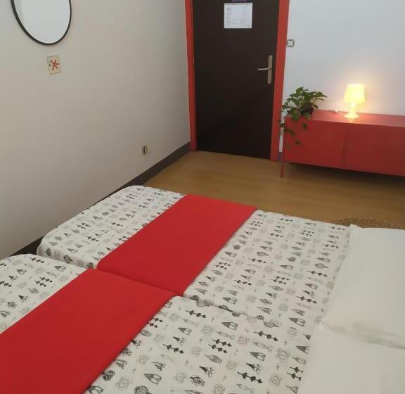 Номер Стандарт Совместная Ванная, Bilbao Akelarre Hostel