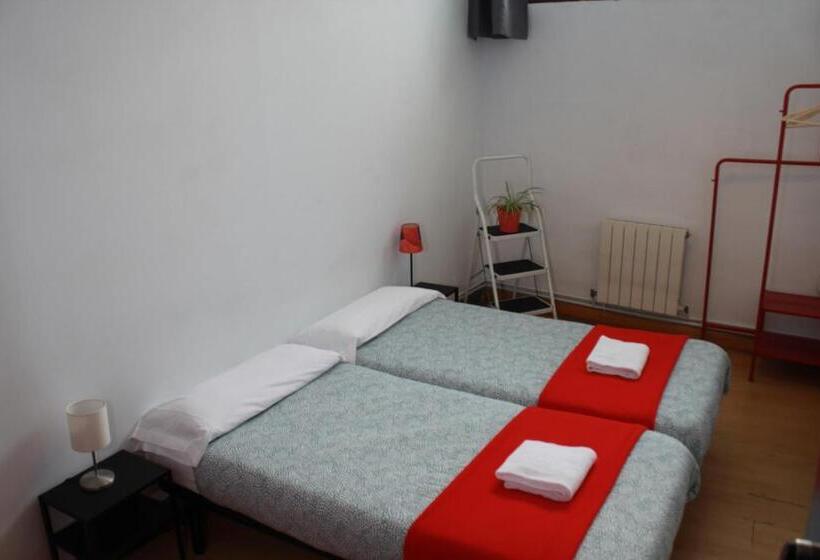 חדר סטנדרט חדר אמבטיה משותף, Bilbao Akelarre Hostel