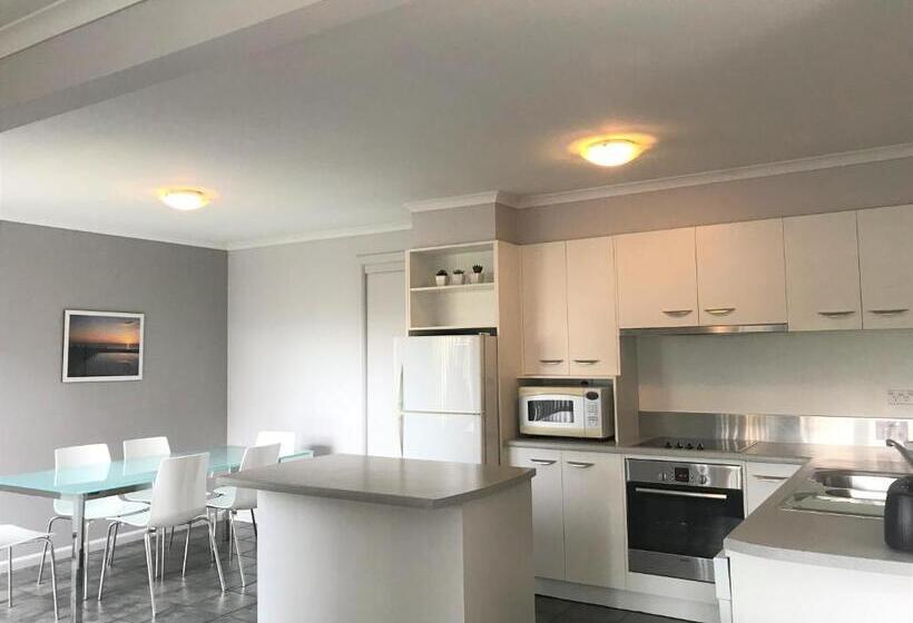 בית, 2 חדרי שינה, Edgewater Terraces At Metung