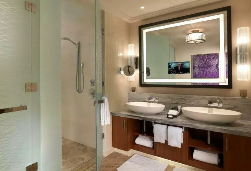 キングサイズベッドのエクゼクティブ, Four Seasons Hotel Abu Dhabi At Al Maryah Island