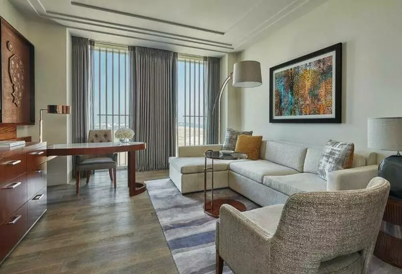 キングサイズベッドのエクゼクティブ, Four Seasons Hotel Abu Dhabi At Al Maryah Island