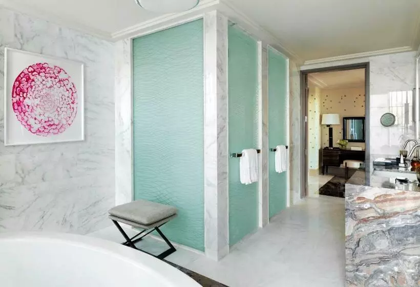 キングサイズベッドのエクゼクティブ, Four Seasons Hotel Abu Dhabi At Al Maryah Island
