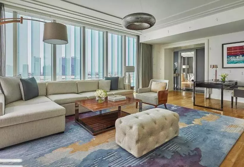 キングサイズベッドのエクゼクティブ, Four Seasons Hotel Abu Dhabi At Al Maryah Island