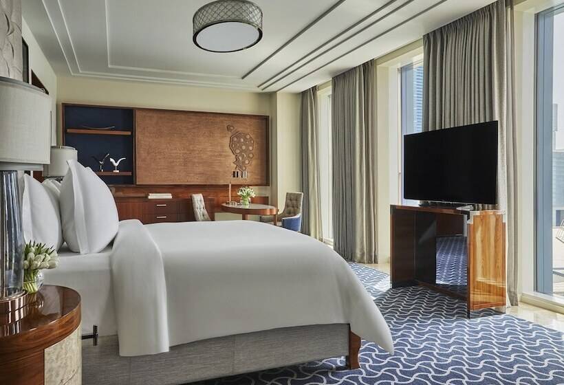 Номер Премиум, Four Seasons Hotel Abu Dhabi At Al Maryah Island