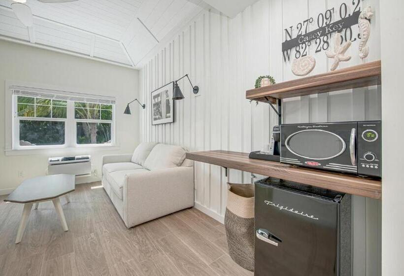 Suite, Casey Key Resorts  Beachfront