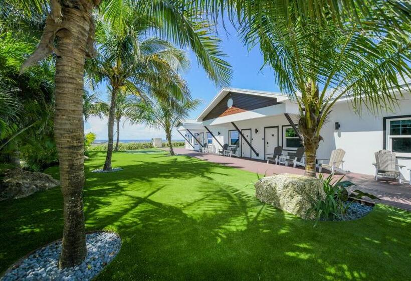 스탠다드 스튜디오 바다 전망, Casey Key Resorts  Beachfront