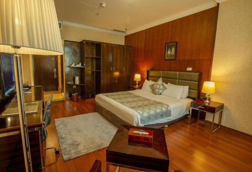 اتاق استاندارد با تخت بزرگ, City Tower