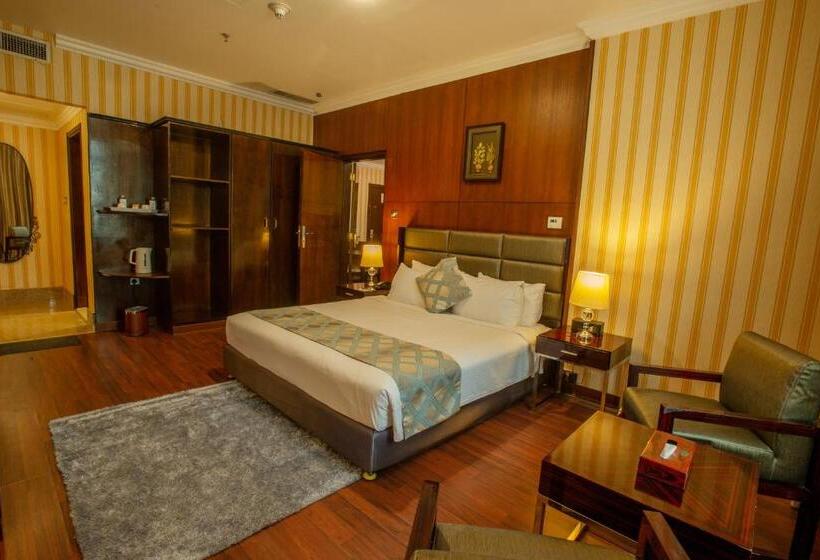 استودیو اجرایی, City Tower