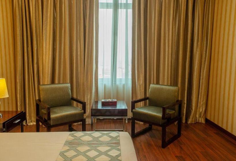 استودیو اجرایی, City Tower