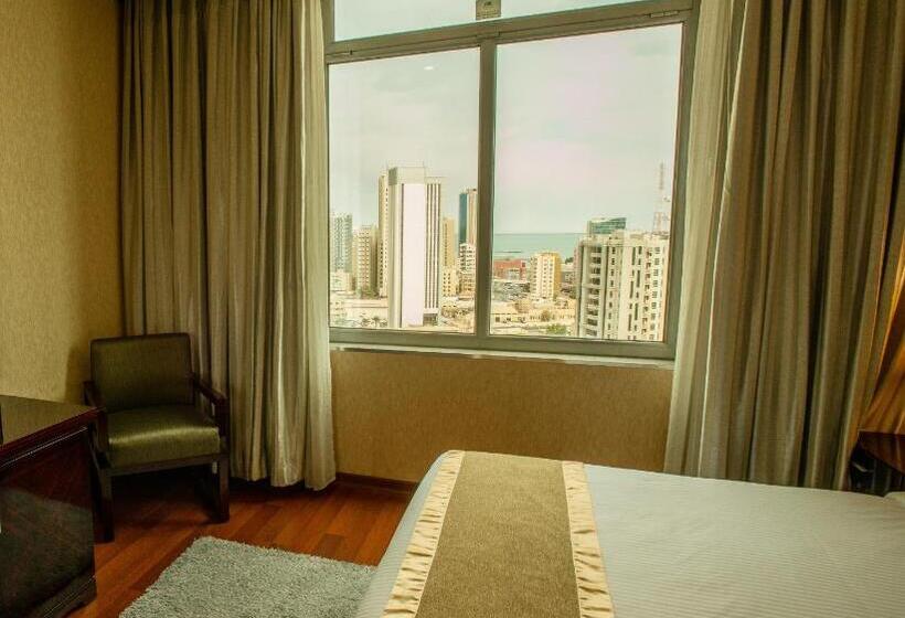 استودیو خانوادگی, City Tower