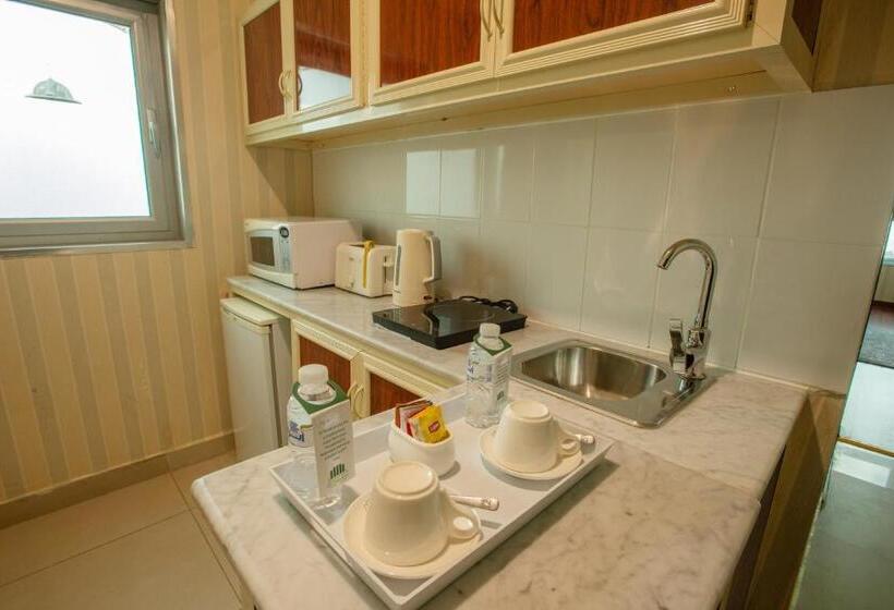 سوئیت خانواده 2 خوابه, City Tower