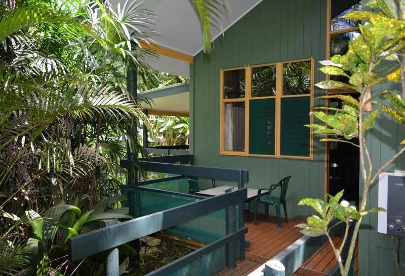 2 Bedroom Apartment with Views, Rainforest Eco Lodge