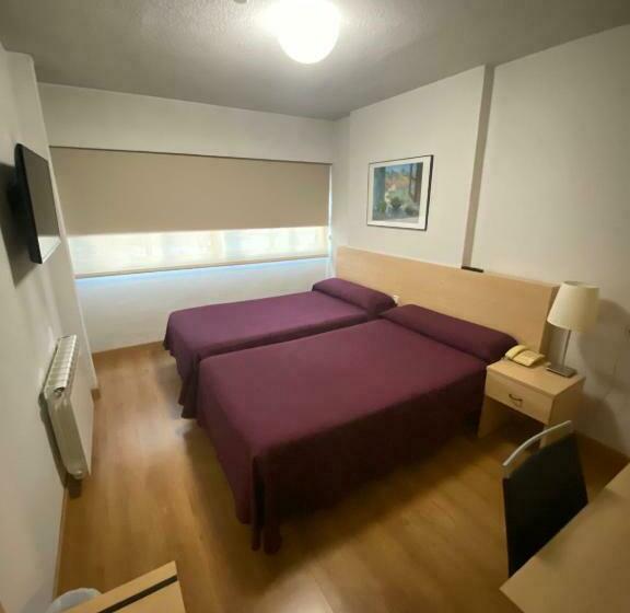 Номер Стандарт, Escuela Madrid