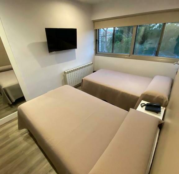 Номер Стандарт, Escuela Madrid