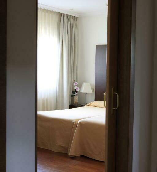 Люкс, Escuela Madrid