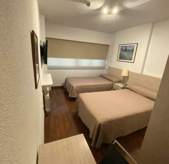 Номер Стандарт Индивидуальный, Escuela Madrid