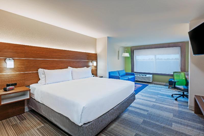 Люкс Кровать Кинг, Holiday Inn Express & Suites Tulsa West   Sand Springs, An Ihg