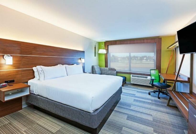 Номер Стандарт Кровать Кинг Адаптированный для Инвалидов, Holiday Inn Express & Suites Tulsa West   Sand Springs, An Ihg