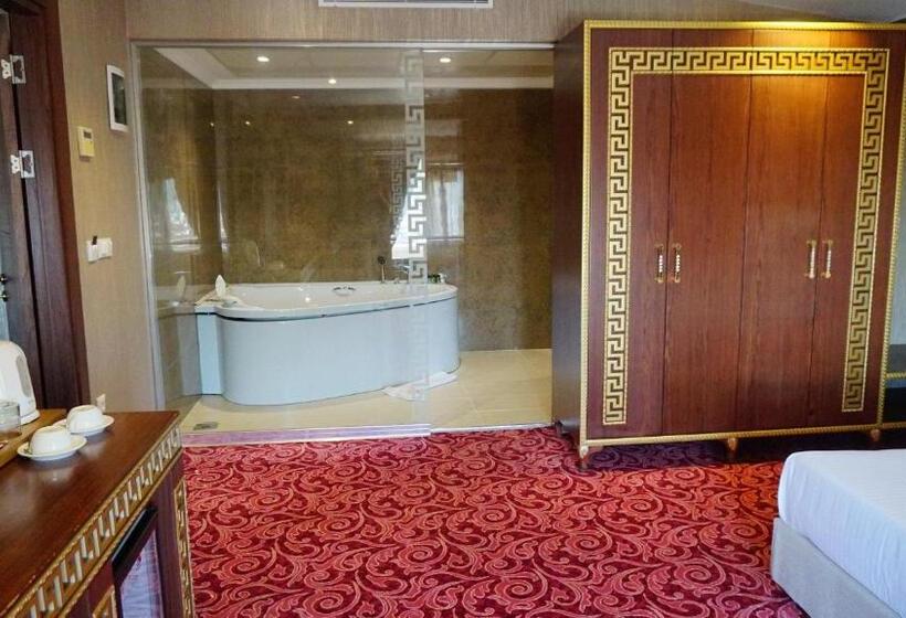 ハイドロマッサージバス付きスイート, Vois